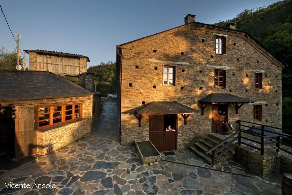 Gasthaus Casa Do Fidalgo A Pontenova Exterior foto